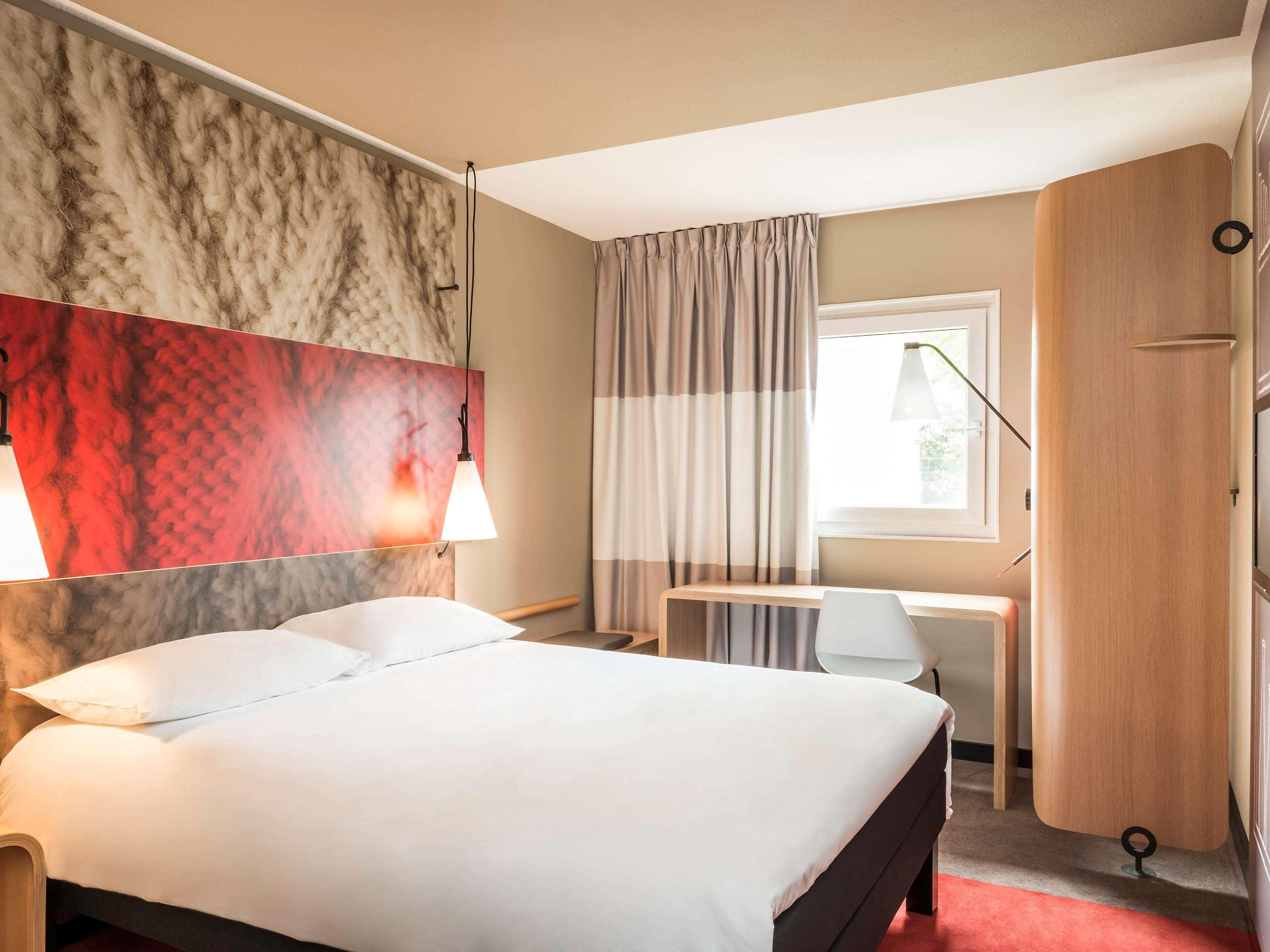 Ibis London Docklands Canary Wharf Bagian luar foto